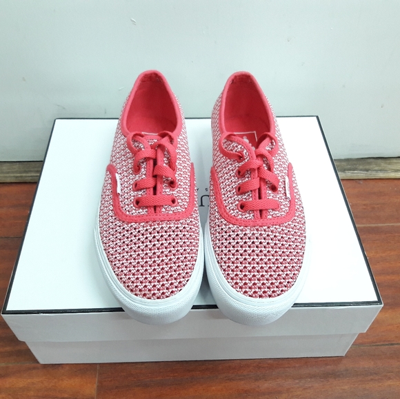 vans - Picture 3 of 3